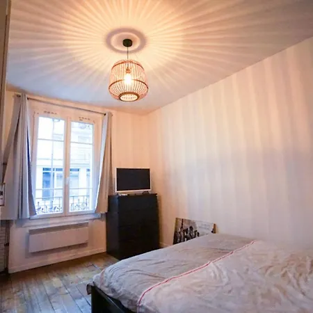 Renovated Near The Buttes Chaumont * Paris